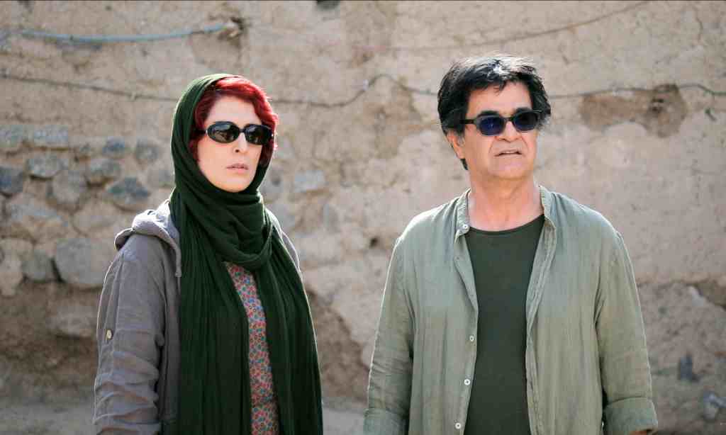 Behnaz Jafari and Jafar Panahi in 3 Faces (Se rokh, 2018)